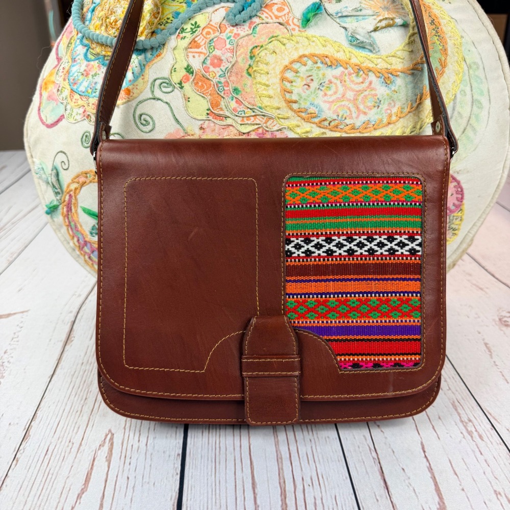 Handcrafted Artesian Brown Leather Crossbody Shoulder Bag with Embroidery Design